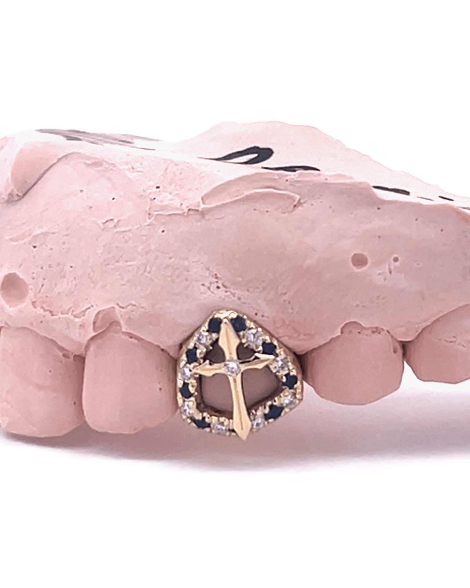 Sapphire n' Diamonds Cross-(in)-Window